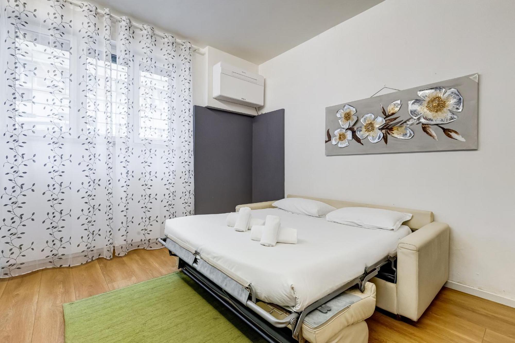 Vivilo Collection - Statonia Design Apartment Рим Екстериор снимка